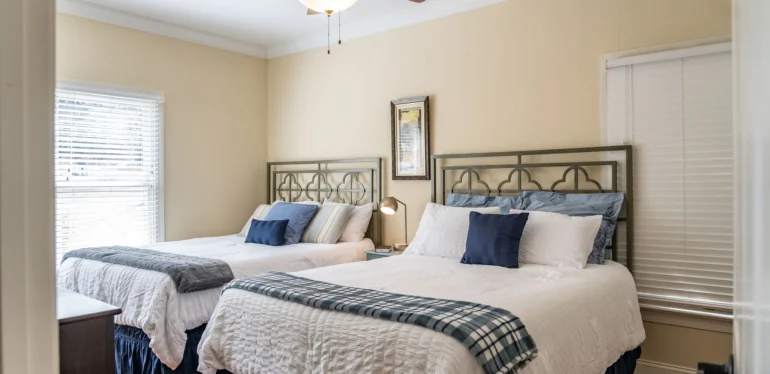 Bne Hogan Bedroom down Ceres Cottage Pinehurst USA